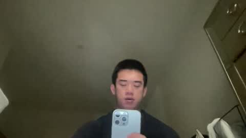 Snapshot of dlasian98 chatting on 21, 10, 2025 DL Asian Sissy online show from 21, 10, 2025