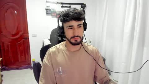 Snapshot of dmitrisanders1 chatting on 26, 4, 2026 Maybe in pvt online show from 26, 4, 2026