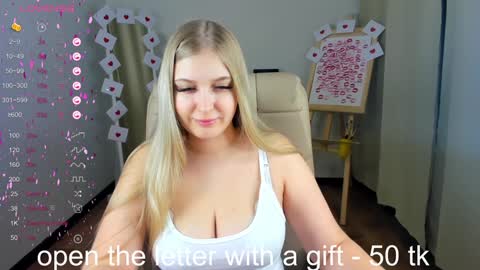 Snapshot of do_u_want_alice chatting on 9, 2, 2025 Alice online show from 9, 2, 2025