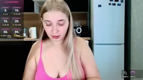 Snapshot of do_u_want_alice chatting on 2, 10, 2025 Alice online show from 2, 10, 2025