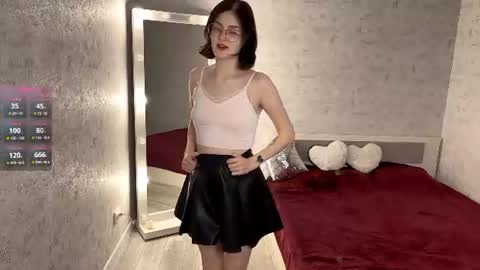 Annie PVT IS OPEN online show from 24, 6, 2026