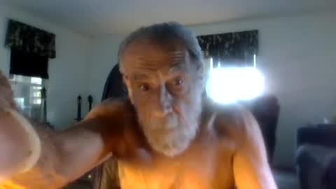 Snapshot of dogluc7 chatting on 11, 6, 2026 dogluc7 online show from 11, 6, 2026