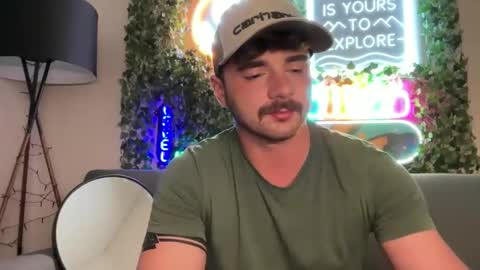 Snapshot of dohmerboyz chatting on 28, 4, 2026 GIJO online show from 28, 4, 2026