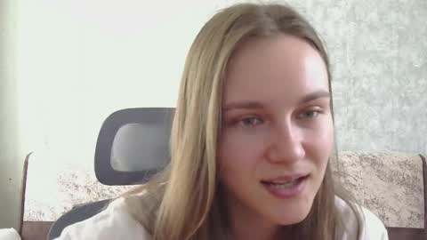 Snapshot of dolcezza_ chatting on 22, 5, 2026 dolcezza_ online show from 22, 5, 2026