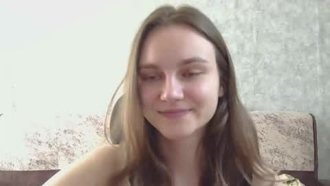 Snapshot of dolcezza_ chatting on 25, 5, 2026 dolcezza_ online show from 25, 5, 2026