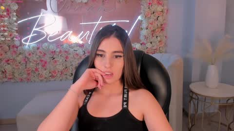 Dolcie  online show from 9, 1, 2025