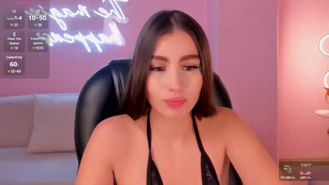 Dolcie  online show from 25, 2, 2025