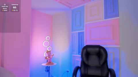 Dolcie  online show from 26, 2, 2025