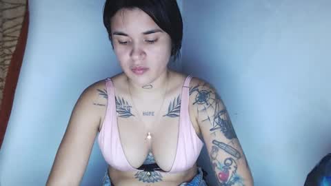 Snapshot of doll_and_thebrown chatting on 30, 10, 2025 doll_and_thebrown online show from 30, 10, 2025