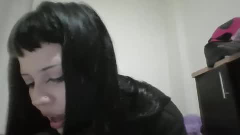 Snapshot of doll_dollys_ chatting on 9, 3, 2026 doll_dollys_ online show from 9, 3, 2026