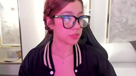 D  online show from 24, 9, 2025