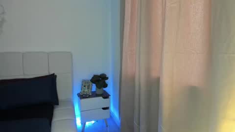 Snapshot of doll_oriana chatting on 23, 4, 2026 doll_oriana online show from 23, 4, 2026