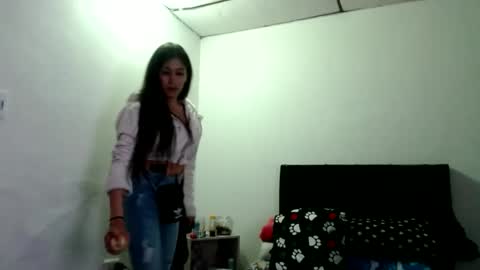 Snapshot of doll_sary chatting on 25, 12, 2024 Catherine XXX online show from 25, 12, 2024