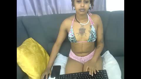 Snapshot of doll_starr chatting on 21, 1, 2025 doll_starr online show from 21, 1, 2025