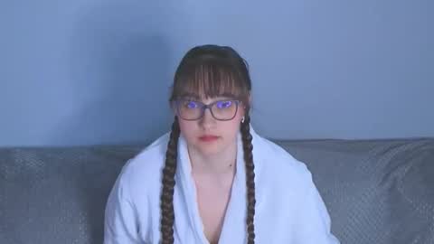 Snapshot of doll_tessa chatting on 22, 5, 2026 Tessa online show from 22, 5, 2026