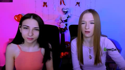 Snapshot of doll_vey chatting on 28, 3, 2026 doll_vey online show from 28, 3, 2026
