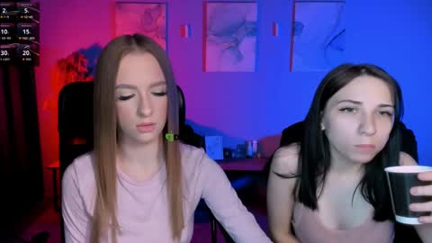 Snapshot of doll_vey chatting on 13, 4, 2026 doll_vey online show from 13, 4, 2026