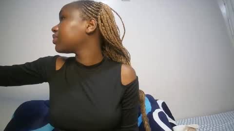 dollberry online show from 12, 12, 2024