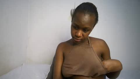 dollberry online show from 15, 2, 2025