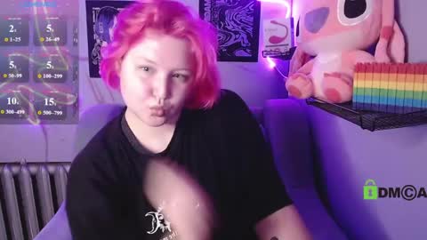 Snapshot of dollirosee chatting on 25, 5, 2026 dollirosee online show from 25, 5, 2026