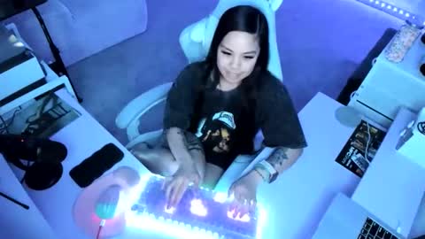 Snapshot of dolllface chatting on 19, 2, 2026 DOLLLFACE online show from 19, 2, 2026