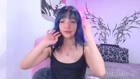 Snapshot of dollmeow chatting on 9, 3, 2026 Isabela Independet model 3 online show from 9, 3, 2026