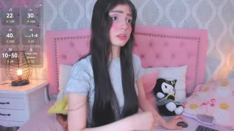 Snapshot of dolly_kitter chatting on 5, 6, 2026 dolly_kitter online show from 5, 6, 2026