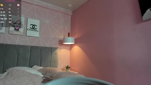 Call me Zoe  online show from 7, 1, 2025