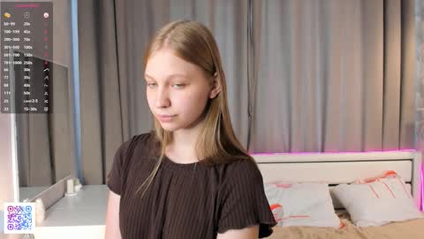 Emilia online show from 30, 10, 2025