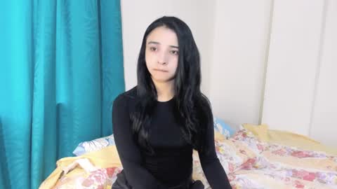Snapshot of dollydollydol chatting on 27, 6, 2026 dollydollydol online show from 27, 6, 2026