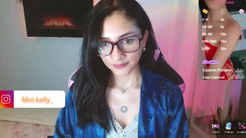 Snapshot of dollykelly_ chatting on 15, 3, 2026 dollykelly_ online show from 15, 3, 2026