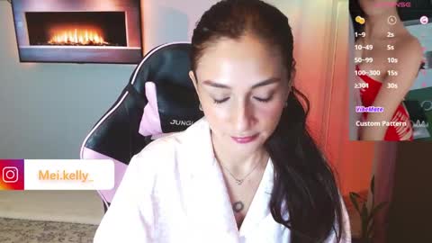 Snapshot of dollykelly_ chatting on 25, 4, 2026 dollykelly_ online show from 25, 4, 2026