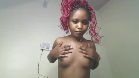 Snapshot of dollythegirl chatting on 18, 1, 2026 kadolly online show from 18, 1, 2026