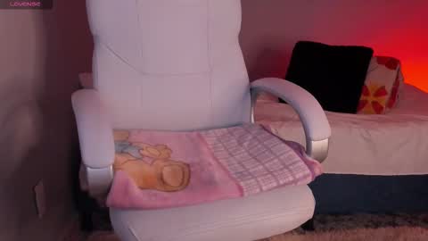 Dolly online show from 6, 2, 2026