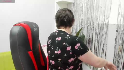 Snapshot of doloressea chatting on 2, 3, 2025 DoloresSea online show from 2, 3, 2025