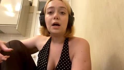 Anna online show from 3, 8, 2026