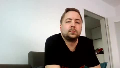 Snapshot of dombio_12 chatting on 16, 2, 2025 dombio_12 online show from 16, 2, 2025