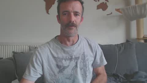 Snapshot of dombolio chatting on 3, 5, 2026 Dombol online show from 3, 5, 2026