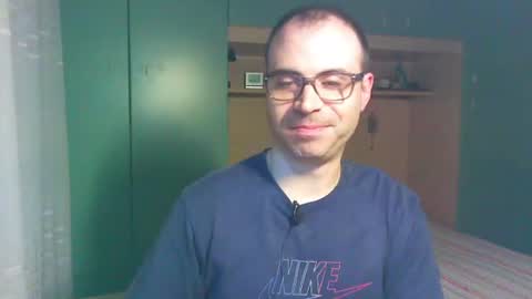 Snapshot of domco9 chatting on 7, 6, 2026 domco9 online show from 7, 6, 2026