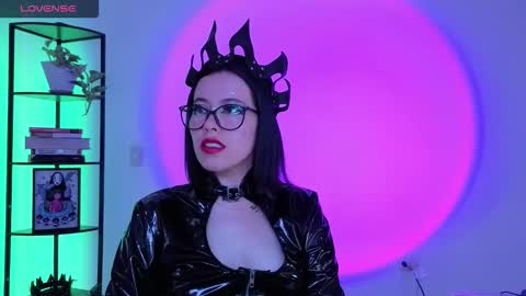 Snapshot of domgiirl chatting on 18, 3, 2026 Mistress online show from 18, 3, 2026