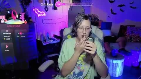 Bigbearnbunnyboy online show from 28, 6, 2026