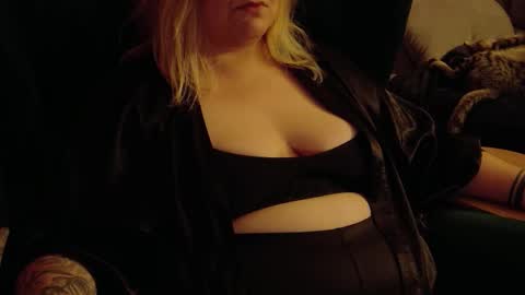 SADE online show from 7, 10, 2025