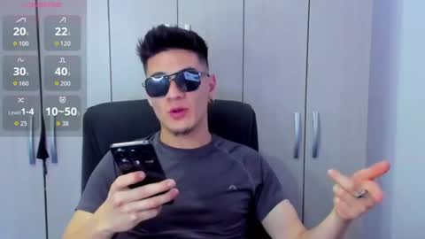 Snapshot of dominic_radccliffe chatting on 21, 6, 2026 Your real love online show from 21, 6, 2026