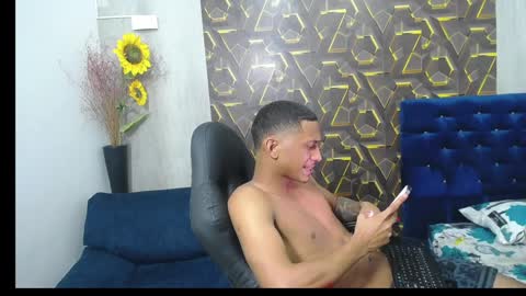 dominic_smith_ online show from 2, 4, 2026