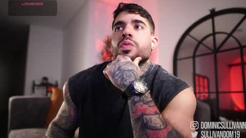 Snapshot of dominic_sullivan1 chatting on 3, 4, 2026 Dominic Sullivan online show from 3, 4, 2026