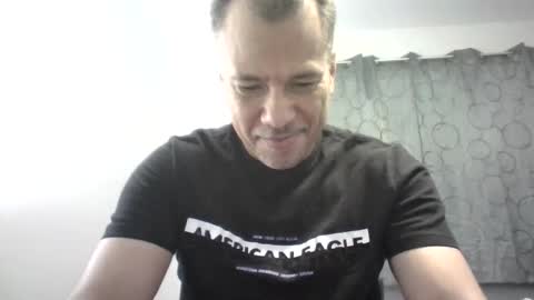 luis online show from 2, 1, 2025