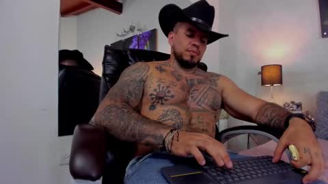 dominickane online show from 8, 10, 2025