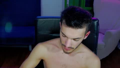 Snapshot of dominicvalente chatting on 3, 11, 2025 dominicvalente online show from 3, 11, 2025