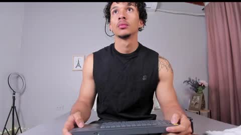 Snapshot of dominik_drake chatting on 31, 3, 2026 Dominik Drake online show from 31, 3, 2026