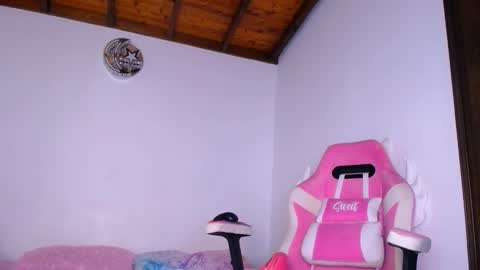 Snapshot of dominika_angel chatting on 22, 3, 2026 online show from 22, 3, 2026